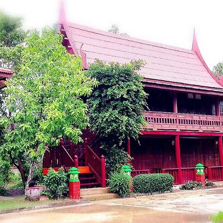 Jaroenrat Resort Samut Songkhram Eksteriør bilde