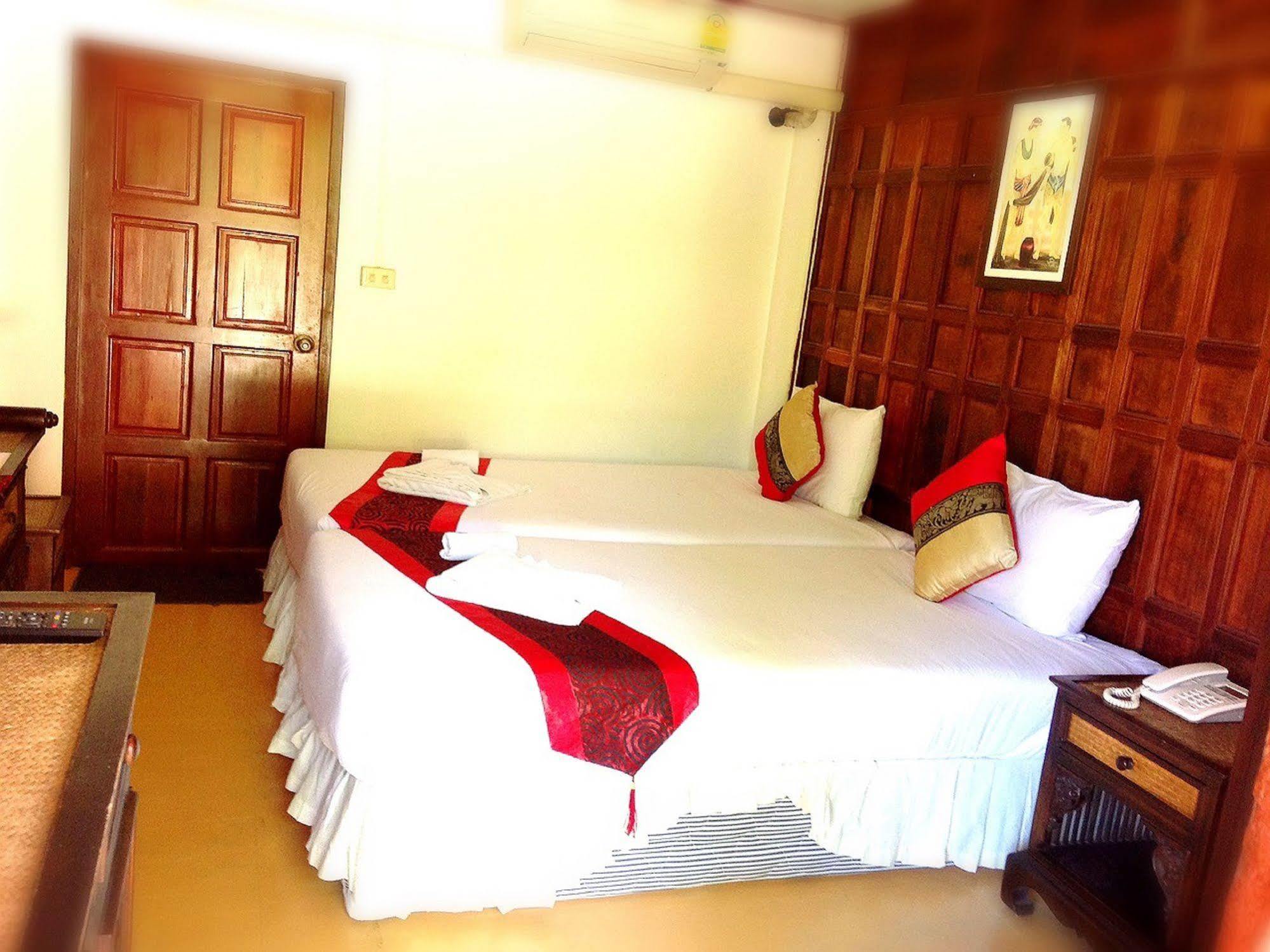 Jaroenrat Resort Samut Songkhram Eksteriør bilde