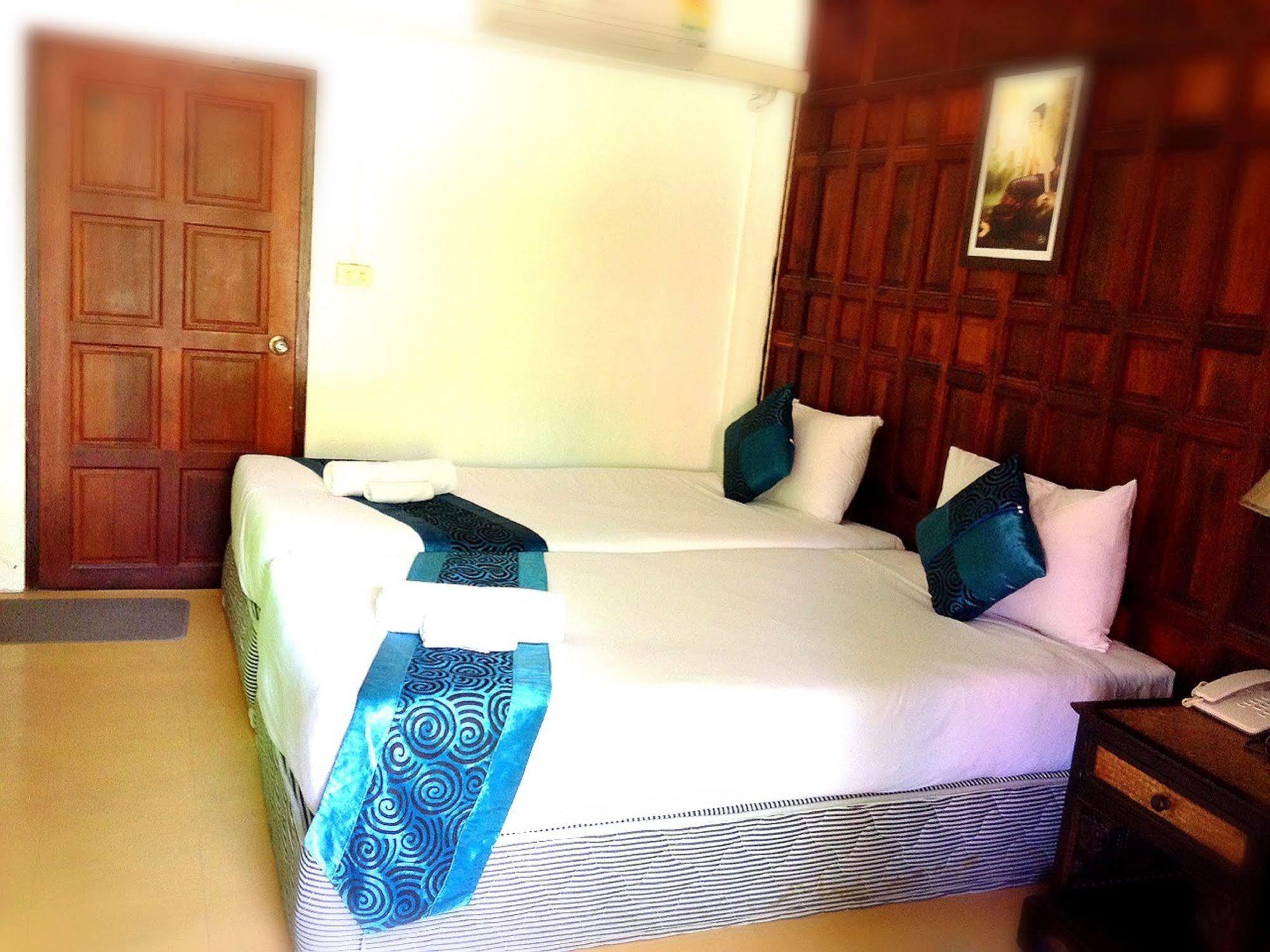 Jaroenrat Resort Samut Songkhram Eksteriør bilde