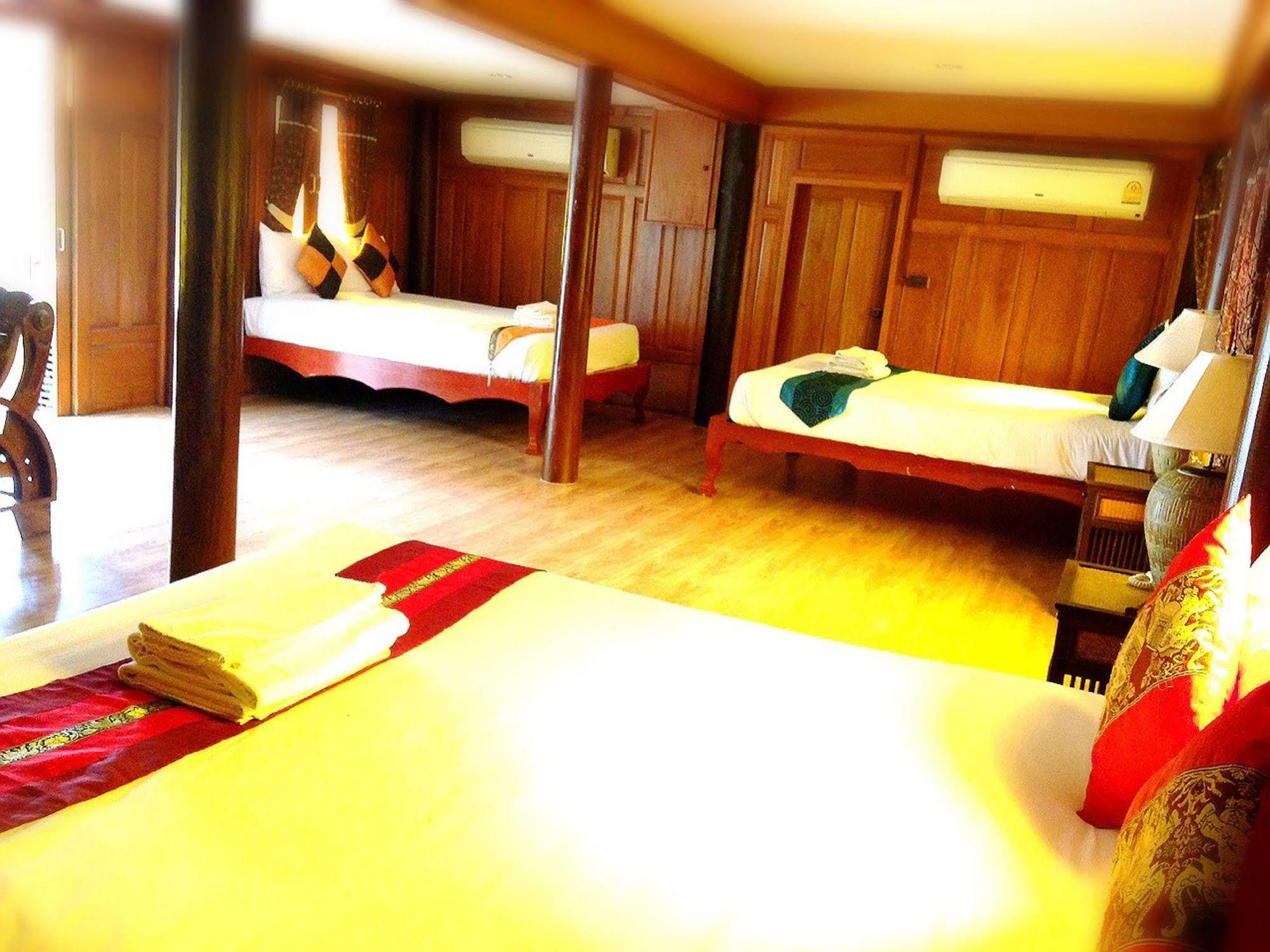 Jaroenrat Resort Samut Songkhram Eksteriør bilde