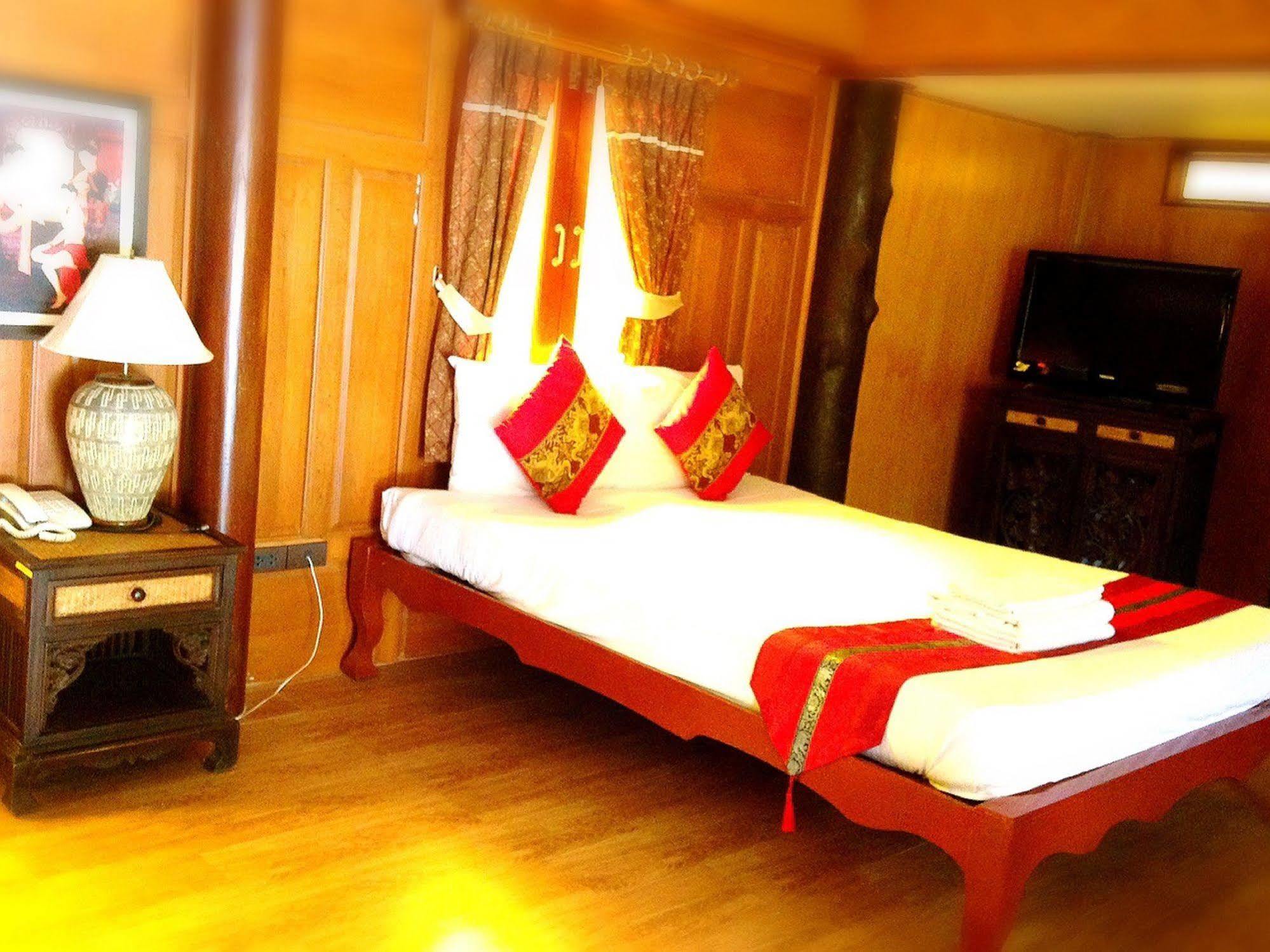 Jaroenrat Resort Samut Songkhram Eksteriør bilde