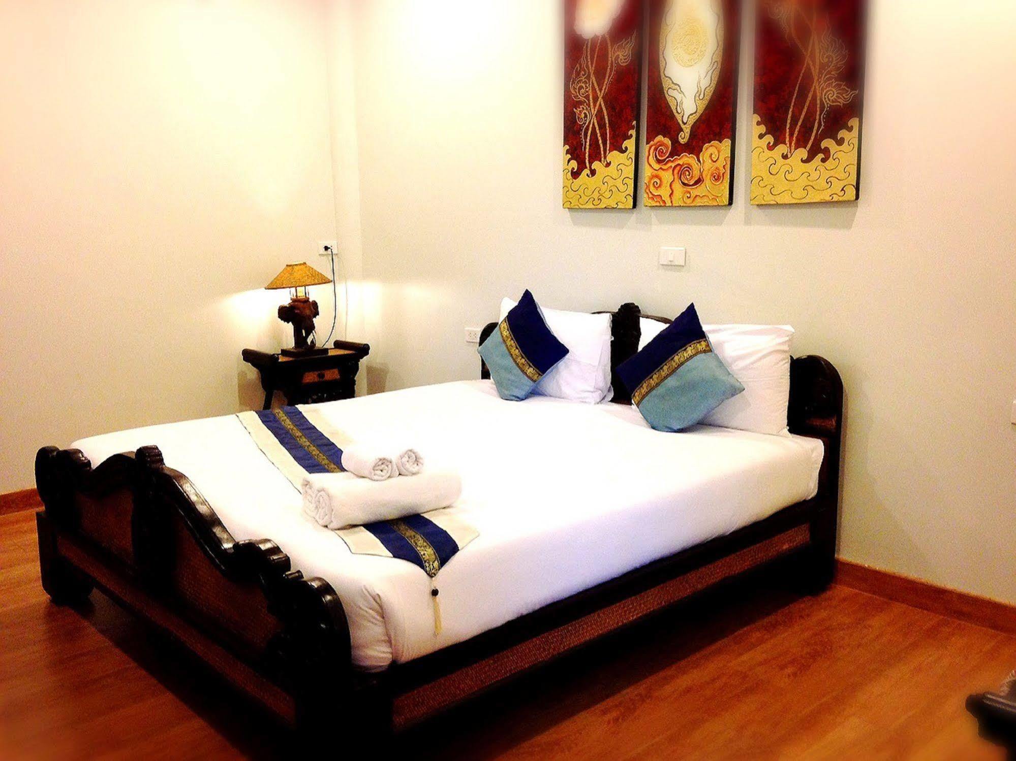 Jaroenrat Resort Samut Songkhram Eksteriør bilde