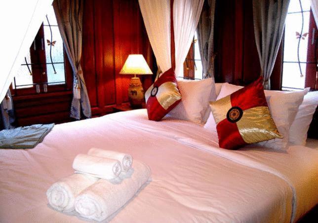 Jaroenrat Resort Samut Songkhram Rom bilde